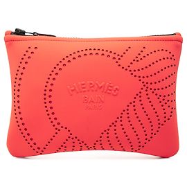 Pochette Hermès Neobain Canoe H Case en nylon perforé Small, Rose Rose