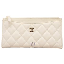 Portafoglio lungo Chanel Matelassé Bianco