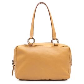 Bolsa de ombro Miu Miu em couro marrom Marrom Caramelo