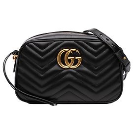 Gucci Borsa a tracolla Small GG Marmont Matelassé in pelle di vitello nera Nero