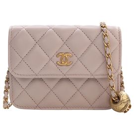Chanel Mini Clutch On Chain Pearl Crush em pele de cordeiro rosa Rosa