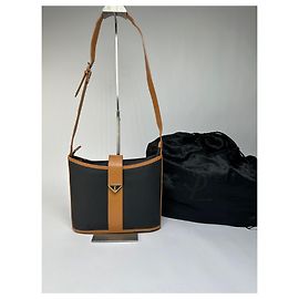 Bolsa Tiracolo com Aba Tecida Vintage Yves Saint Laurent Final dos anos 1990 Black Tan Preto