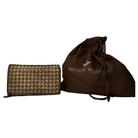 Vintage Bottega Veneta Intrecciato Leather Bifold Wallet Late 1980s Brown Gold Brown