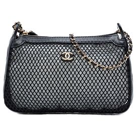 Clutch Chanel Black CC em malha e pele de cordeiro brilhante com corrente Preto