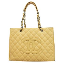 Saco Tote Chanel em pele de vitelo bege Bege
