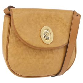 Bolsa de ombro Christian Dior em couro bege e dourado Auth 205085 Bege Dourado