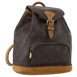 Mochila LOUIS VUITTON Monogram Montsouris PM M51137 LV Auth 202806 Monograma