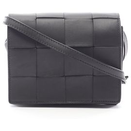 Borsa a tracolla Bottega Veneta Cassette Maxi Intrecciato Nero