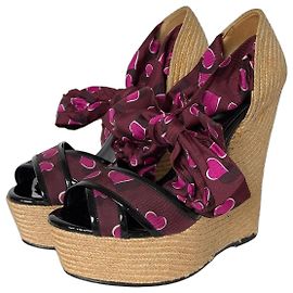 Sandali espadrillas con zeppa Gucci in seta con stampa a cuore e lacci Rosa Bordò Paglia