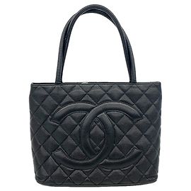 Bolso Tote Chanel de piel de becerro granulada negra Negro