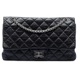 Chanel Reissue 2.55 Double Flap 227 aus schwarzem gestepptem Kalbsleder Schwarz
