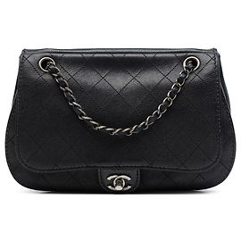 Chanel Black Quilted Calfskin Coco Twin Flap Nero
