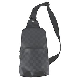 Bolsa Avenue Sling Louis Vuitton Damier Graphite Preto