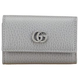 Gucci Petit Marmont Key Case Grau