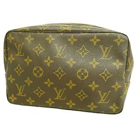 Louis Vuitton Monogram Toilette 23 Tasche/Etui Braun