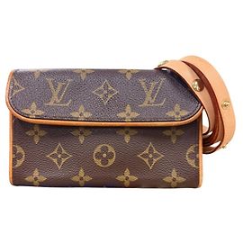 Louis Vuitton Monogram Pochette Florentine Fanny Pack Marron Monogramme