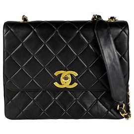 Borsa a tracolla Chanel in pelle d'agnello Nero