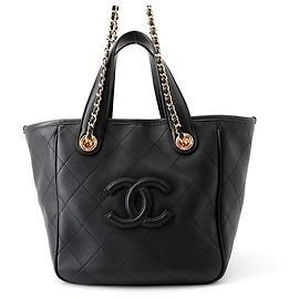 Borsa a tracolla Chanel in vitello nero Nero