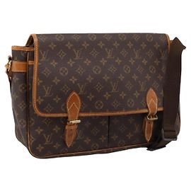 LOUIS VUITTON Monogram Gibeciere GM Shoulder Bag M42246 LV Auth ka6404 Monograma