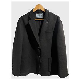 Chaqueta Prada negra T.40 Negro