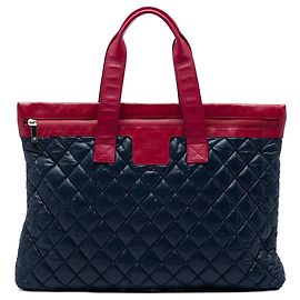 Blue Chanel Large Bicolor gesteppte Nylon- und Lammleder Coco Cocoon Flat Tote Blau