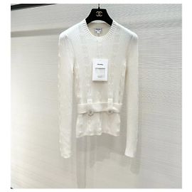 Top de malha Chanel branco de cashmere com cinto Multicor