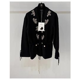 Cardigan Chanel Metiers d'Art en cachemire noir à sequins brodés Multicolore