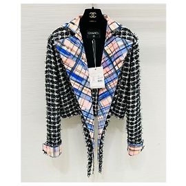 Haut Chanel en Tweed Multicolore Multicolore