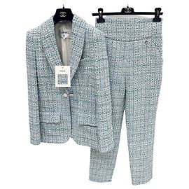 Set Due Pezzi Chanel Blazer e Pantaloni in Tweed Blu Multicolore