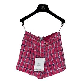 Shorts Chanel de Tweed Rosa Multicor