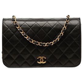 Borsa a tracolla Chanel Medium CC Quilted Lambskin Full Single Flap Nera Nero