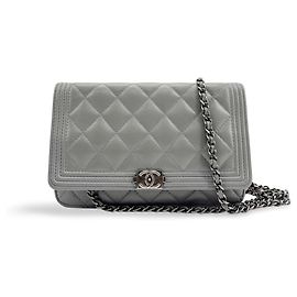 Chanel Boy Clutch gestepptes Leder Medium Braun