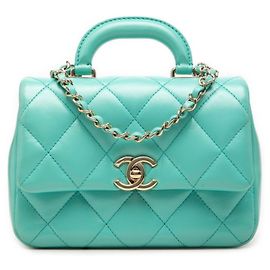 Sac à main Chanel Coco Mark Matelassé avec poignée et chaîne Orange