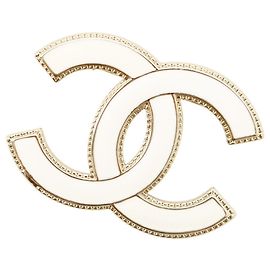 Broche Chanel Coco Mark B23C Branco Dourado