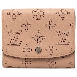 Louis Vuitton Pink Monogram Mahina Iris Compact Wallet Pink