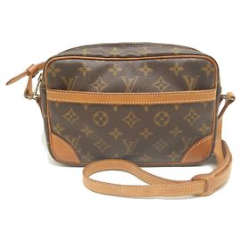 Bolsa de Ombro Louis Vuitton Monogram Trocadero 24 Marrom Monograma