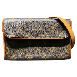 Louis Vuitton Pochette Florentine Gürteltasche Braun