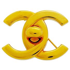 Spilla Chanel placcata oro D'oro