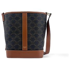 Céline Celine Triomphe Bucket in camoscio goffrato Nero