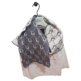 Christian Dior Monogram Schal Grau Roh
