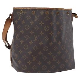 Sac à épaule LOUIS VUITTON Monogram Petit Noe M42226 LV Auth 204810 Monogramme