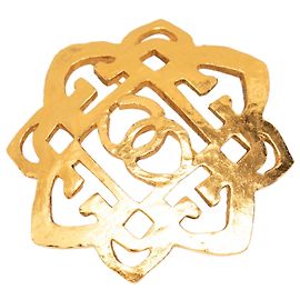 Broche filigrane Chanel CC plaquée or doré Doré