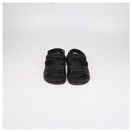 Sandali Dad in pelle matelassé nera Chanel Nero