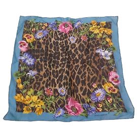 Dolce & Gabbana Pañuelo de seda con estampado animalier y flores Castaño Multicolor Estampado de leopardo