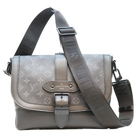Louis Vuitton M45911 Monogram Eclipse Saumur Messenger Shoulder Bag Noir