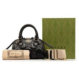 Gucci GG Matelassé Quilted Medium Handbag Black