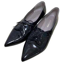 Autre Marque Odette e Odile Lace-up Pumps Black