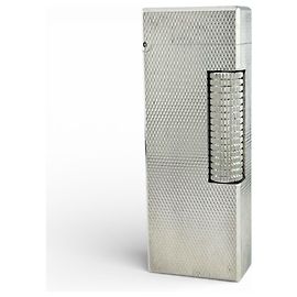 Alfred Dunhill Dunhill All-Over Pattern Lighter Smoking Accessory Silvery