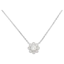 Autre Marque Pt Diamond Flower Necklace Silvery
