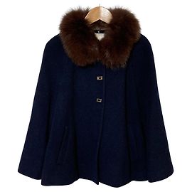 Autre Marque Apuweiser-riche Fox Fur Angora Blend Short Coat Blue Navy blue